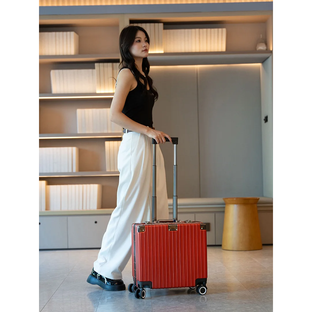 Ministra Carry on 20 inch